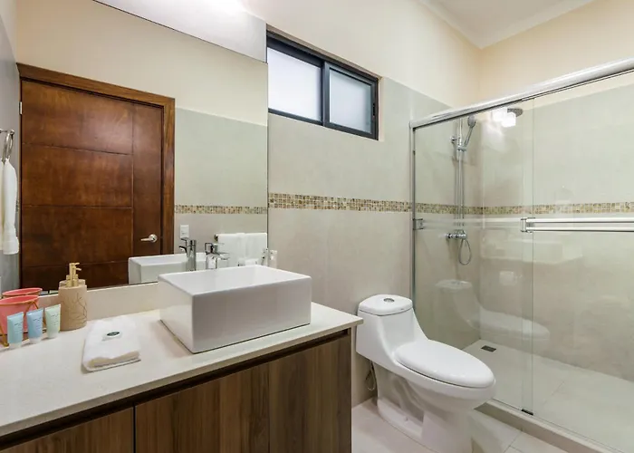 Modern With Lush Mountain Views And Spectacular Shaded Terrace In Private Gated Community *